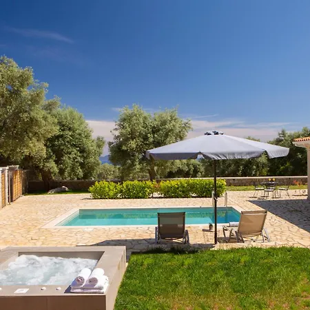 Lefkolia Retreat