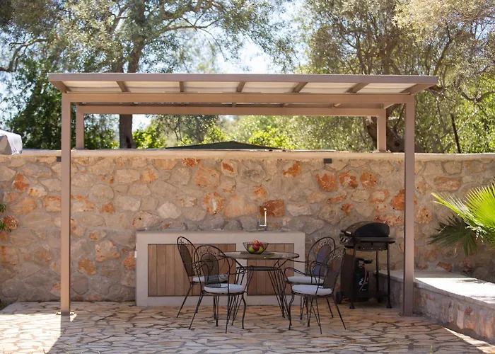 Lefkolia Retreat סיבוטה